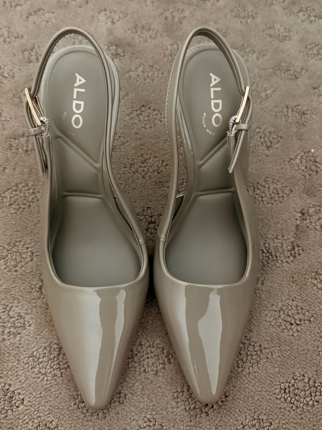 Aldo Ivory Patent Pointed Toe Slingback Gold Heel Pumps